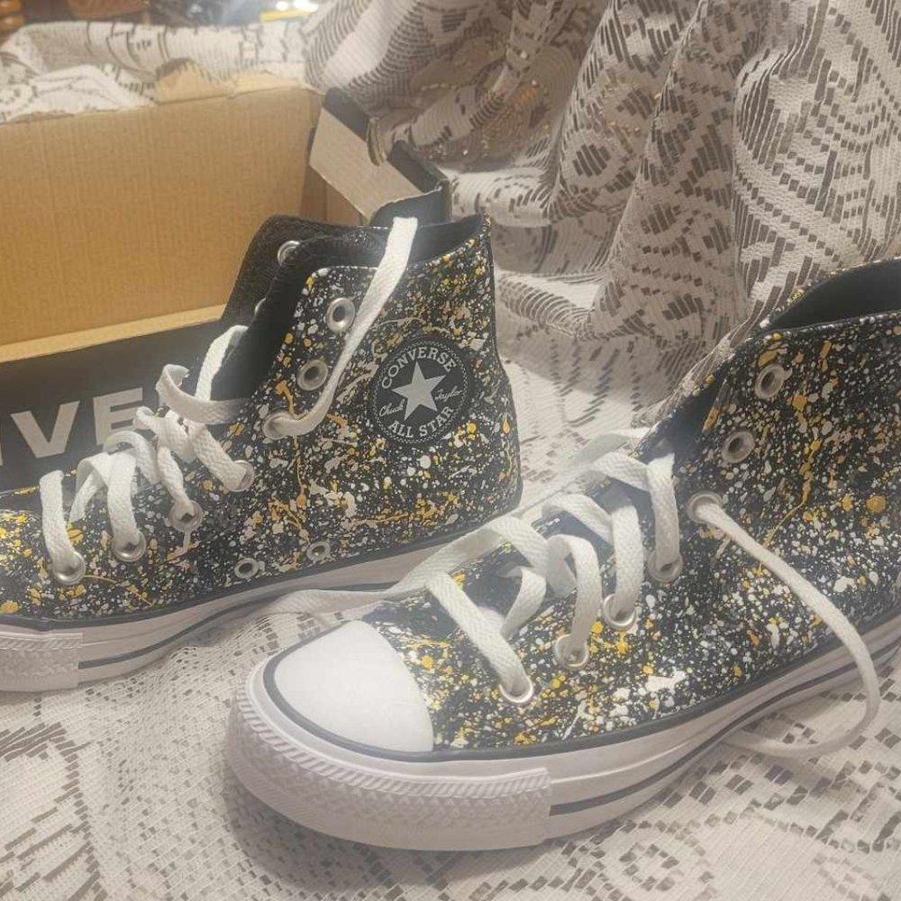 Converse - Chuck Taylor High Tops